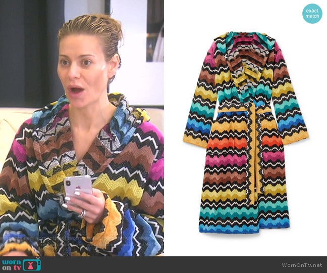 Wornontv Dorit S Multicolored Zig Zag Robe On The Real Housewives Of Beverly Hills Dorit Kemsley Clothes And Wardrobe From Tv