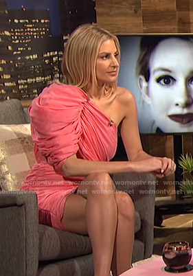 Morgan’s pink one-shoulder ruched dress on E! News Nightly Pop