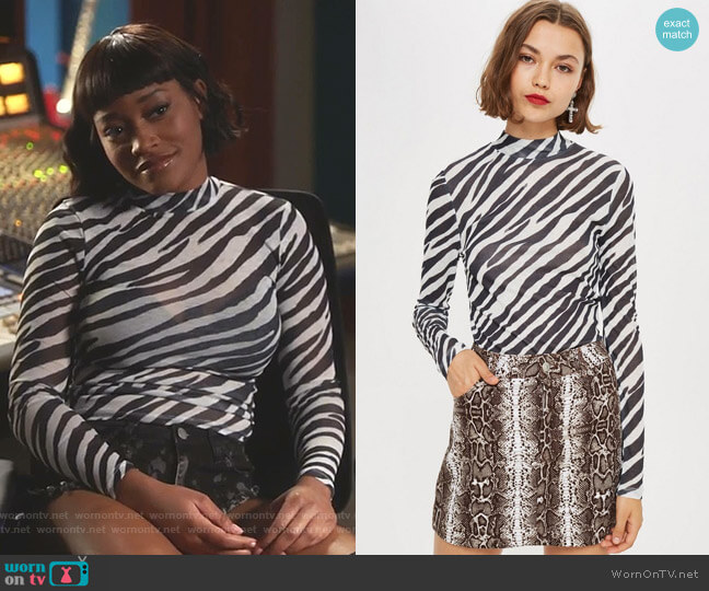 Zebra Print Long Sleeve Top by Topshop worn by Gigi (Keke Palmer) on Star