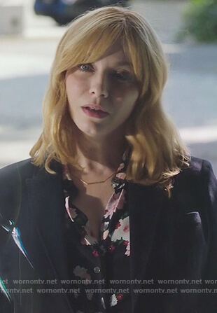 Beth’s black floral print blouse on Good Girls