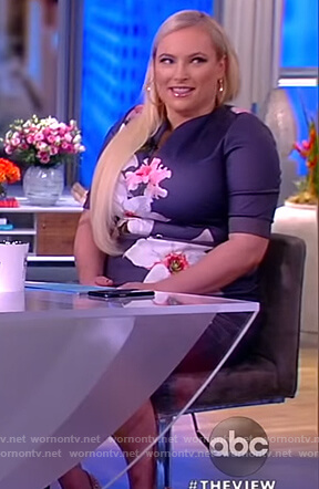 Meghan’s floral print sheath dress on The View