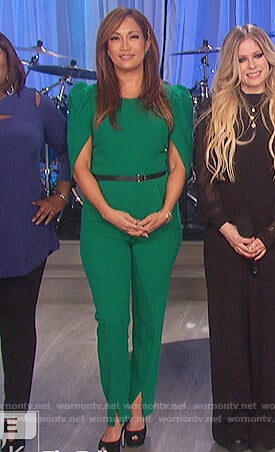 Carrie’s green puff sleeve jumpsuit on The Talk