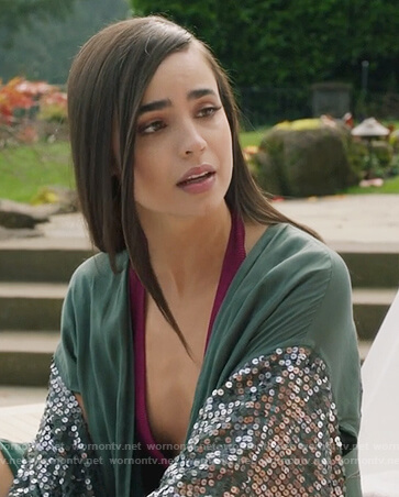 Ava's green sequin embellished kimono on PLL The Perfectionists