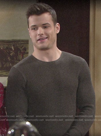 Kyle's grey thermal tee on The Young and the Restless