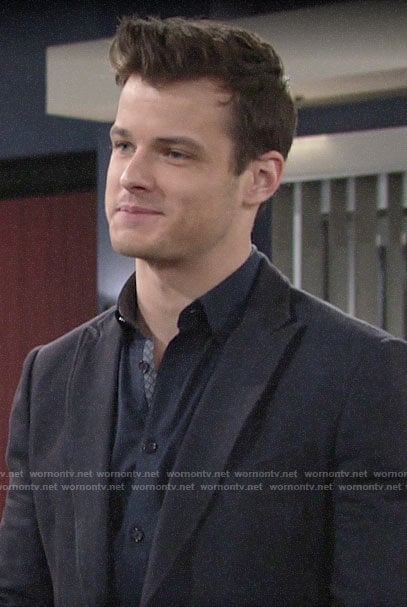 Kyle's navy button down shirt on The Young and the Restless