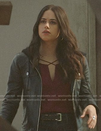 WornOnTV: Liz’s red cross strap top and black jeans on Roswell New ...