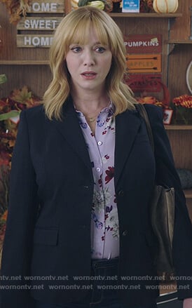 Beth’s violet floral print blouse on Good Girls