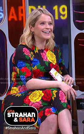 Sara’s black floral print dress on GMA Strahan And Sara