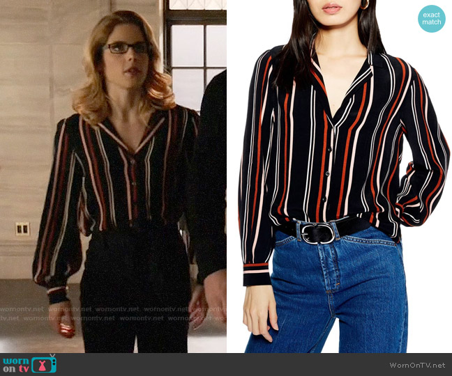 Topshop Jessica Print Shirt worn by Felicity Smoak (Emily Bett Rickards) on Arrow