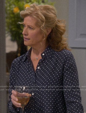 Vanessa’s navy polka dot shirt on Last Man Standing