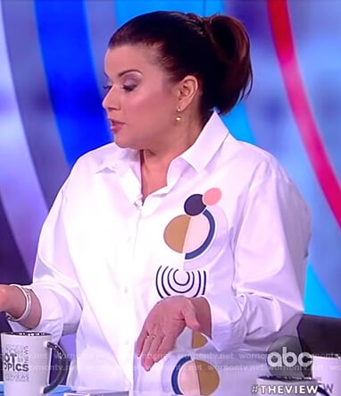 Ana’s white embroidered blouse on The View