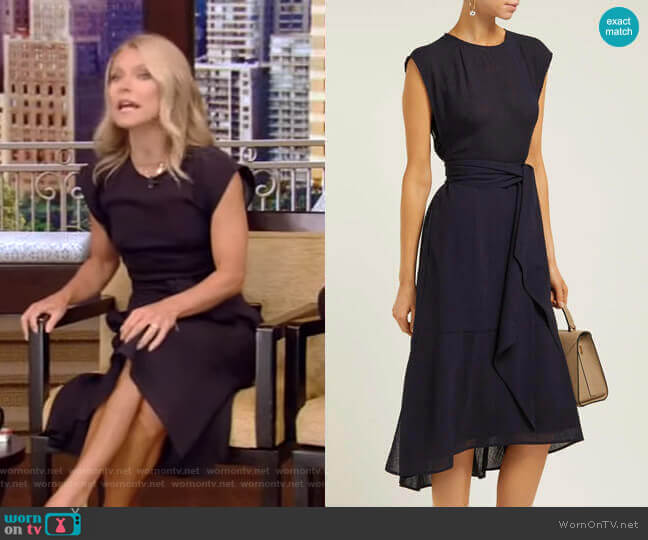 WornOnTV Kelly s navy cap sleeve dress on Live with Kelly and