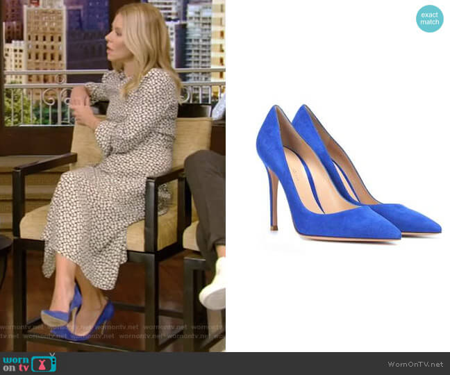 Gianvito Suede Pumps by Gianvito Rossi worn by Kelly Ripa  on Live with Kelly & Ryan