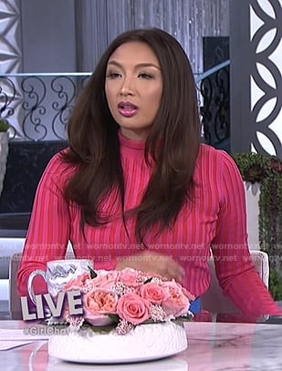 Jeannie's pink ribbed dress on The Real