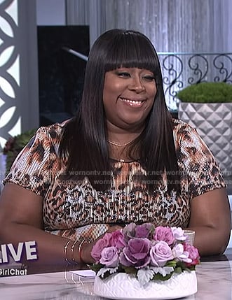 Loni’s leopard print ribbed dress on The Real