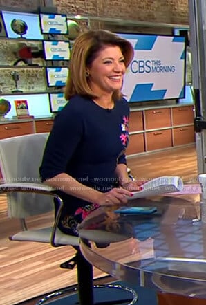 Norah’s blue floral embroidered dress on CBS This Morning