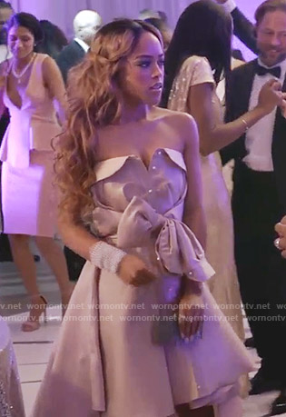 Tiana’s pink strapless tie front dress on Empire