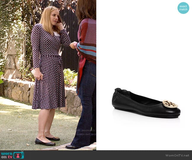 Tory Burch Minnie Travel Ballet Flats worn by Amy Brookheimer (Anna Chlumsky) on Veep