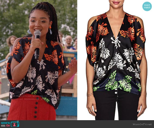 Zero + Maria Cornejo Kou Floral Stretch-Silk Blouse worn by Kat Edison (Aisha Dee) on The Bold Type