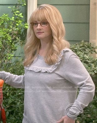 Bernadette’s grey ruffled trim sweatshirt on The Big Bang Theory