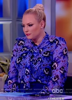 Meghan’s printed tie neck blouse on The View