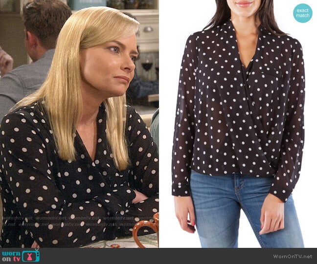 KUT From Kloth Imani Faux Wrap Top worn by Jill Kendall (Jaime Pressly) on Mom