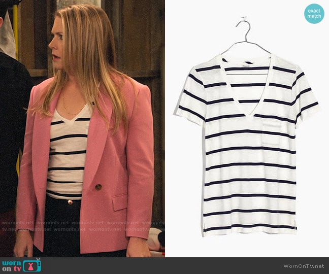 Madewell Whisper Cotton V-Neck Pocket Tee in Creston Stripe worn by Liz (Melissa Joan Hart) on No Good Nick