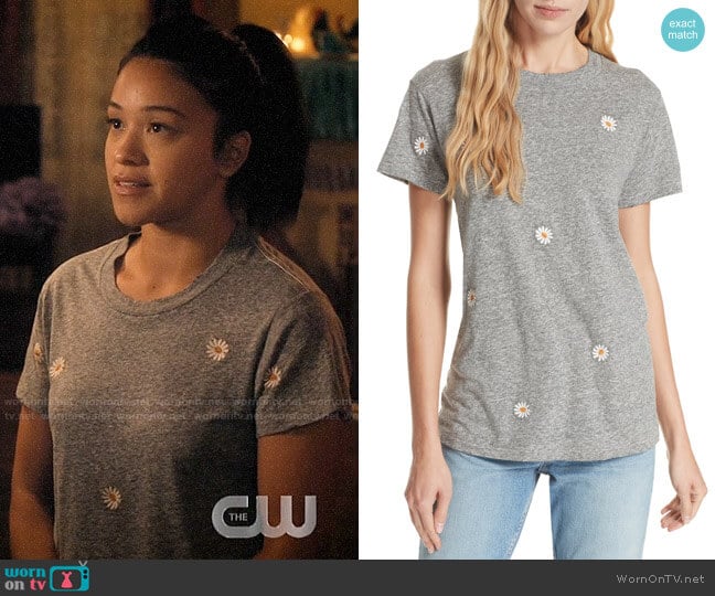 The Great The Embroidered Slim Tee worn by Jane Villanueva (Gina Rodriguez) on Jane the Virgin