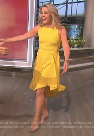 Deborah Norville’s yellow asymmetric dress on The Talk