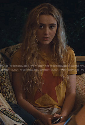Allie’s yellow star print tee on The Society