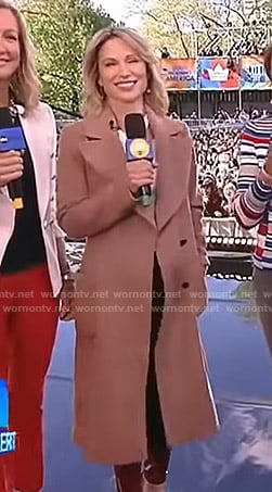 Amy’s brown coat on Good Morning America