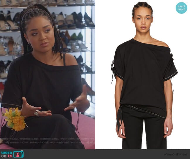 Black Elmer Off The Shoulder T-Shirt by Ann Demeulemeester worn by Kat Edison (Aisha Dee) on The Bold Type