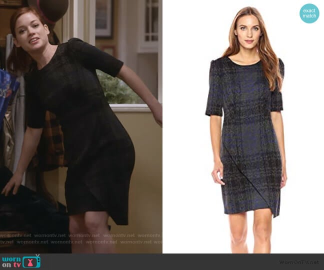 Short Sleeve Plaid Dress by Betsey Johnson worn by Lisa Donovan (Jane Levy) on What/If