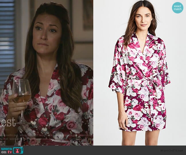 Alejandra Floral Robe by Flora Nikrooz worn by Colleen Brandon-Ortega (Angelique Cabral) on Life in Pieces