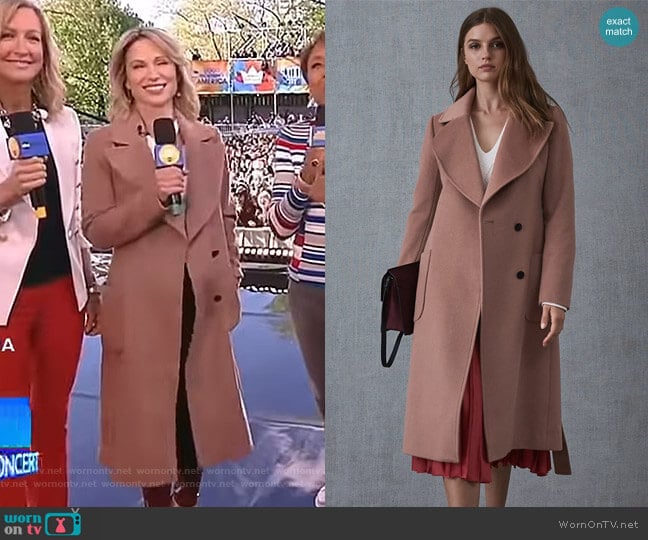 WornOnTV Amy s brown coat on Good Morning America Amy Robach Clothes and Wardrobe from TV