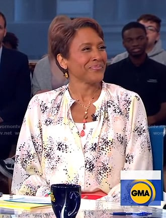 Robin’s printed blouse on Good Morning America