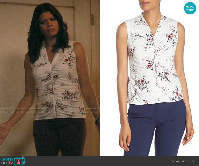 T Tahari Sleeveless V-Neck Printed Blouse worn by Xiomara Villanueva (Andrea Navedo) on Jane the Virgin