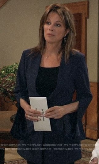 Alexis’s navy split-sleeve blazer on General Hospital