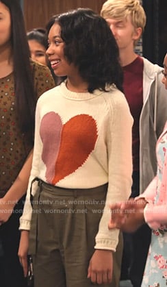 Becky's white heart sweater on No Good Nick