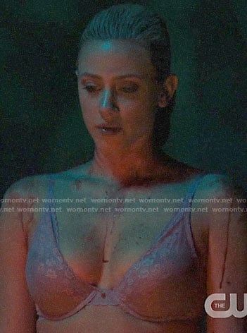 Betty’s lilac floral bra on Riverdale