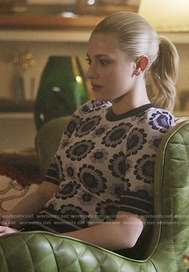 Riverdale Wardrobe — Riverdale: Season 3 Episode 22 Betty's Lace Bra