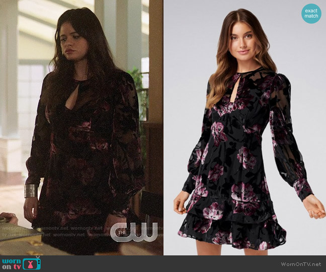 WornOnTV: Mel’s floral velvet keyhole front dress on Charmed | Melonie ...