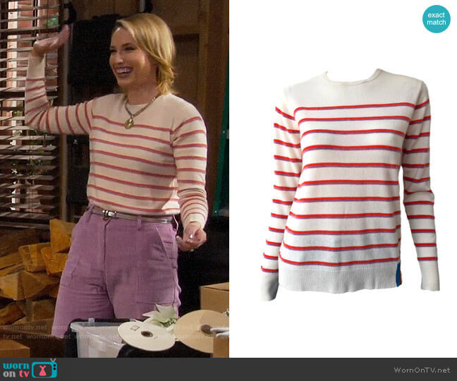 Kule Samara Sweater worn by Mandy Baxter (Molly McCook) on Last Man Standing