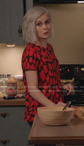 Liv’s red and black printed tee on iZombie