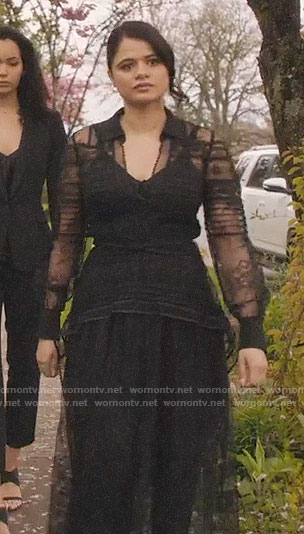 Mel’s black lace long sleeve dress on Charmed