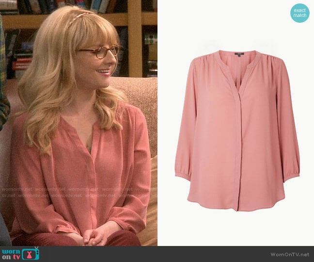 NYDJ Pintuck Back Blouse worn by Bernadette Rostenkowski (Melissa Rauch) on The Big Bang Theory