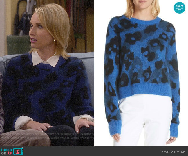 Rag & Bone Leopard Spot Sweater worn by Mandy Baxter (Molly McCook) on Last Man Standing