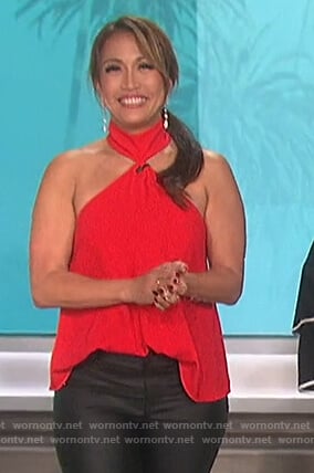 Carrie’s red mock neck top on The Talk