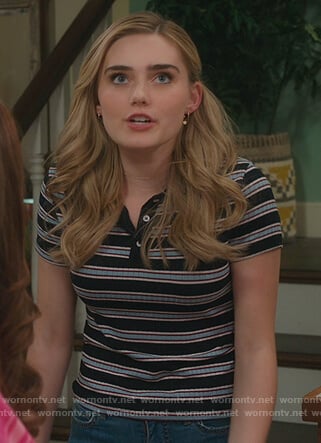 Taylor’s blue striped top on American Housewife