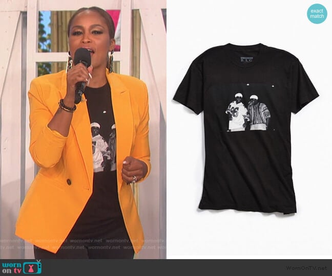 Biggie And Puff Photo Tee by Urban Outfitters worn by Eve on The Talk